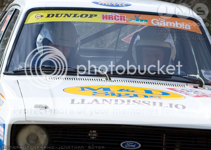 IMAGE: http://i453.photobucket.com/albums/qq256/JMSPhotographic/JMS_BIR_900_02.jpg