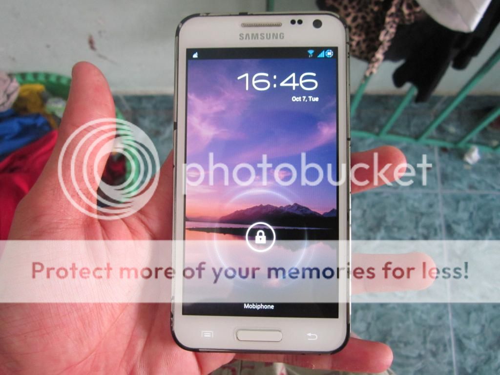 Samsung Galaxy S2 HD E120 Hàn Quốc cần ra đi với giá bèo ơi là bèo