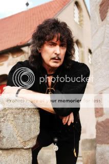 blackmore photo blackmore1.jpg