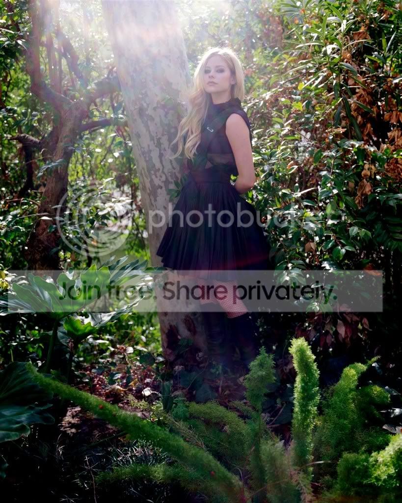 3.jpg Avril Lavigne image by _Butterfly_